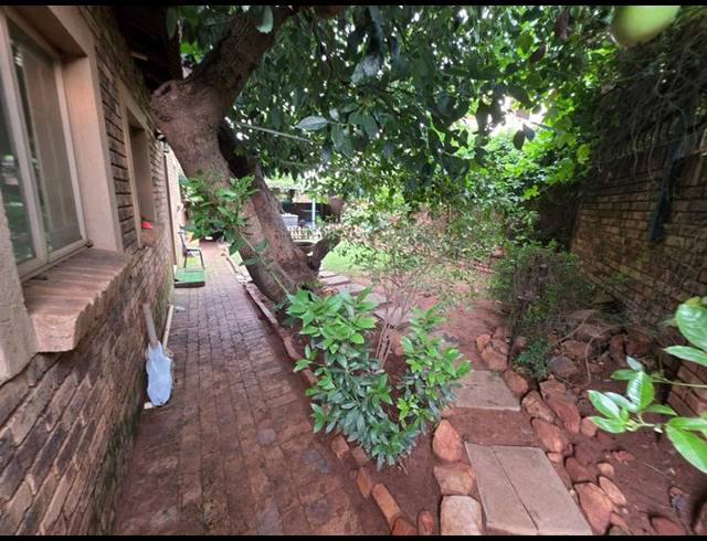 2 BEDROOM HOUSE FOR SALE IN AMANDASIG